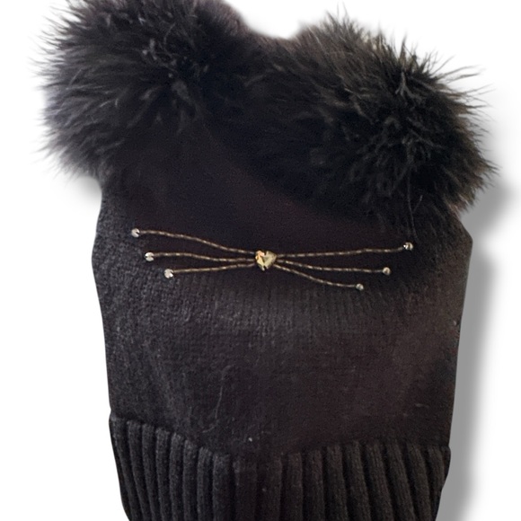 Kate Spade New York Beanie Hat Women’s RARE MARIBOU FEATHER POM POMS Black
